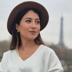 Collier Nœud avec Pendants en Cristal